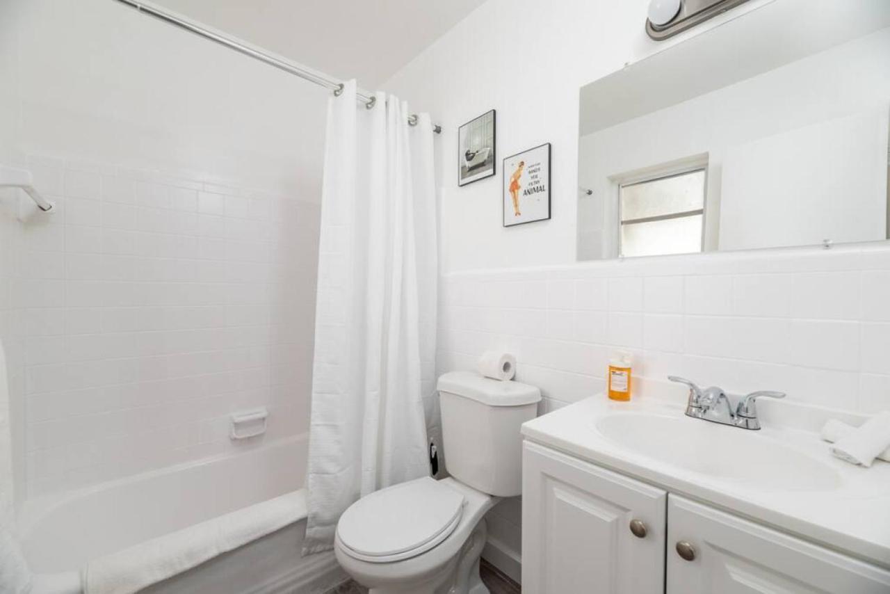 Just Off Wilton Drive Apt 8 Форт Лодърдейл Екстериор снимка